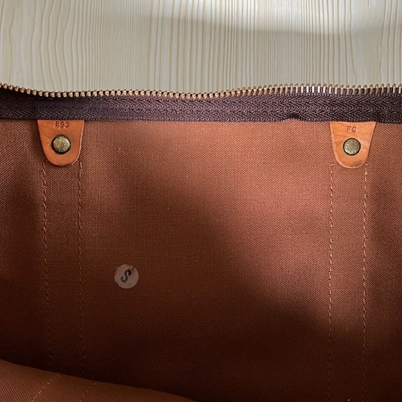 Vintage '80s LOUIS VUITTON Keepall Luggage Bag - Picture 9 of 17
